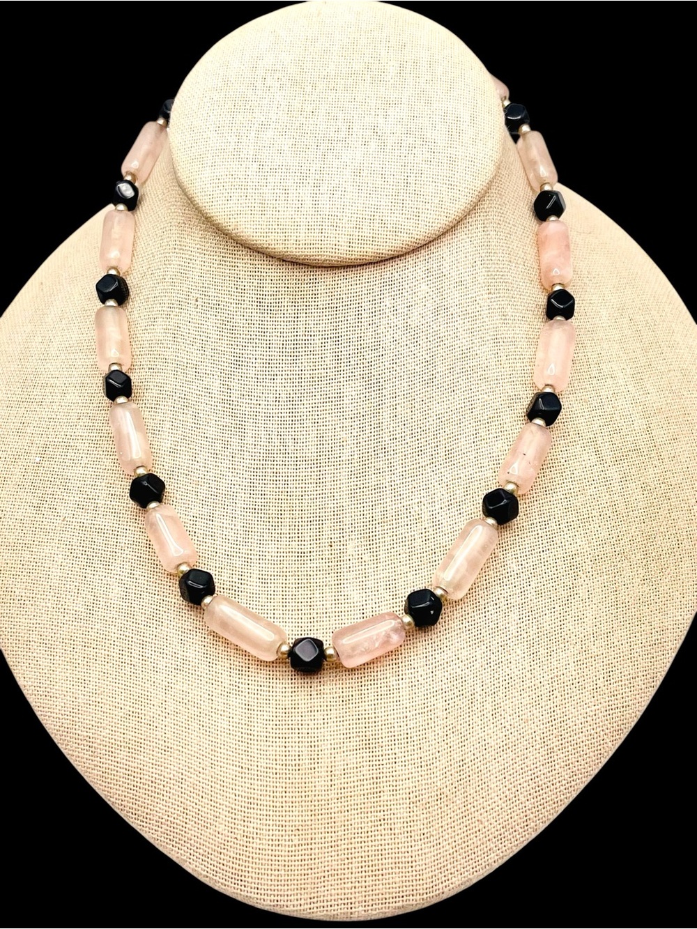 Beautiful Vintage Rose Quartz and Black Onyx Beaded Necklace Art Deco Style